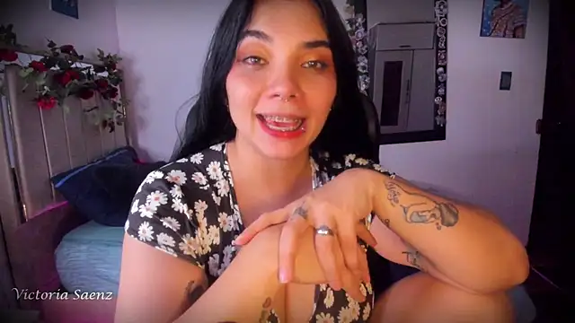 victoriaasaenz_ - Victoriaasaenz_'s free webcam - UK Sex Cams