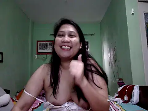 sweetsexysmile live cam on StripChat