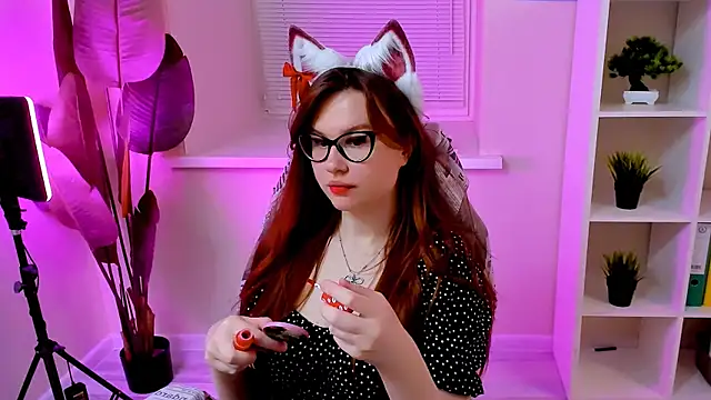 CarolGiggly webcam