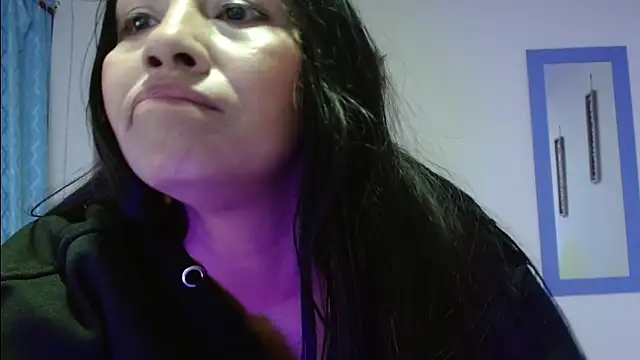naya_10 webcam