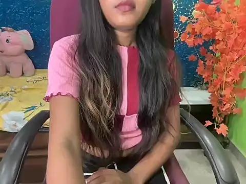 Naughty_Niharikaa live cam on StripChat
