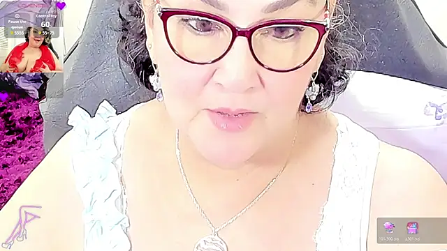 cataleya_mom live cam on StripChat