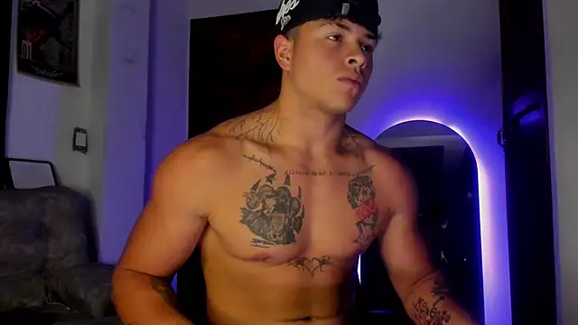 Dominic_Biker__ webcam