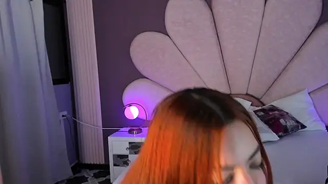 LolaGray__ webcam