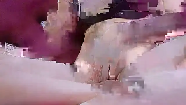 Sully990 live cam on StripChat