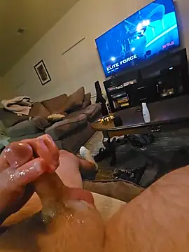 SlickedStrike live cam on StripChat