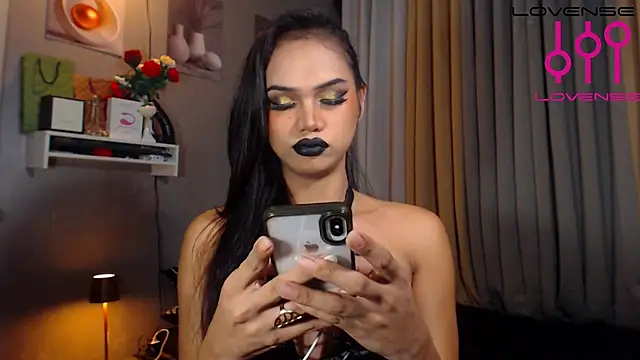 Lexi_ThunderFuck webcam