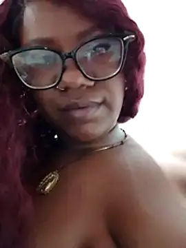 EmmilyRosee webcam
