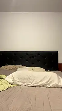 LuciaLatina webcam