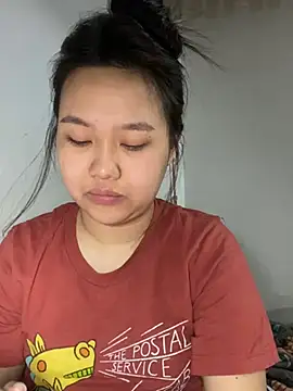 Almira6868 webcam