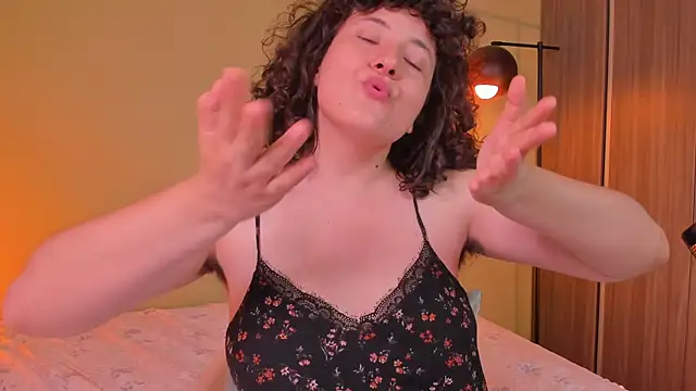 Fluffygarden webcam