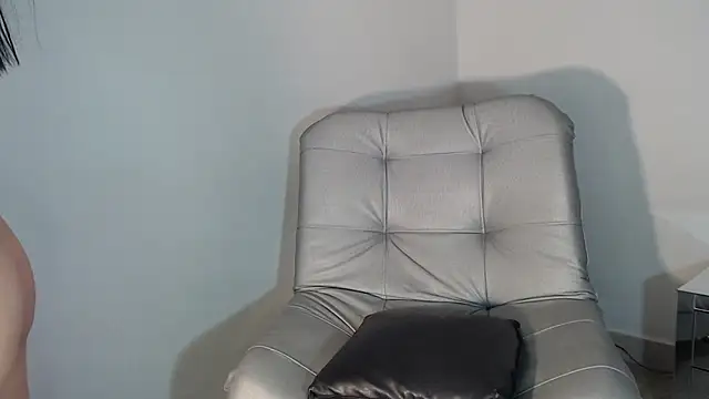 Sofia_Velez26 live cam on StripChat