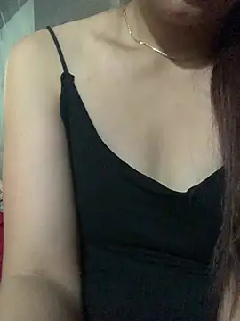Miu_Miu09 live cam on StripChat