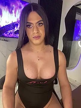 Naughtysofiaa