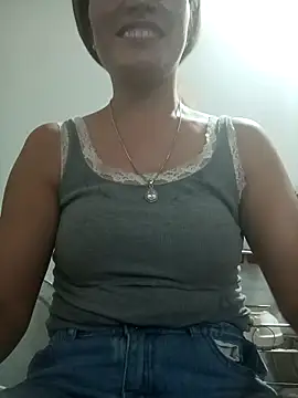 nangmo live cam on StripChat