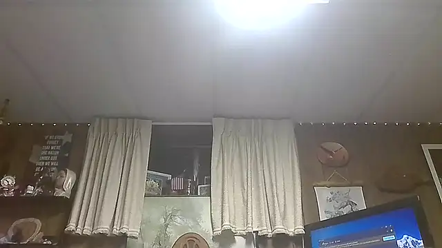 Makowboy webcam