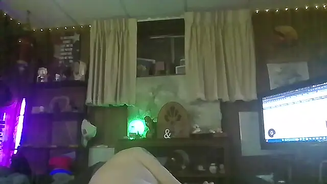 Makowboy live cam on StripChat