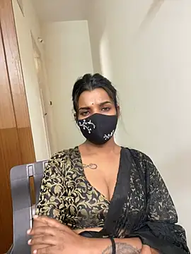 its_ur_flora live cam on StripChat