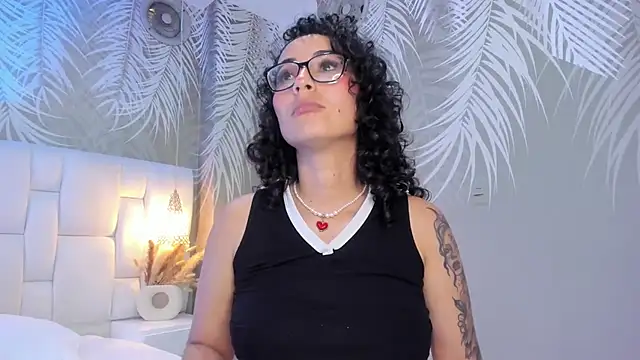 sarah_sluty webcam
