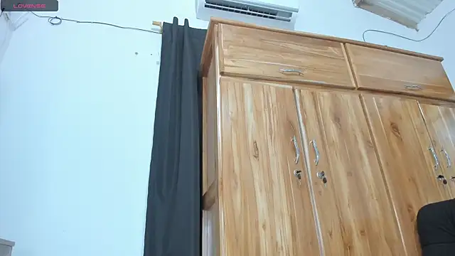 Emyiii webcam