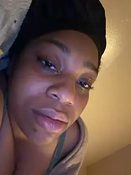 EnchantingTheory25 webcam