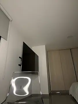 Curlyierr webcam