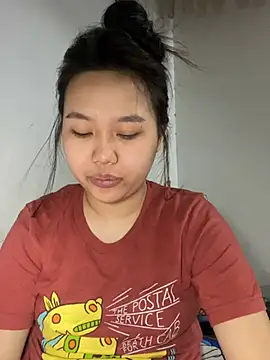 Almira6868 webcam