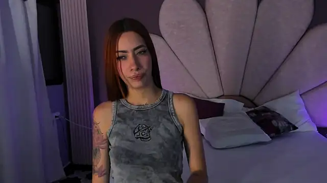 LolaGray__ webcam