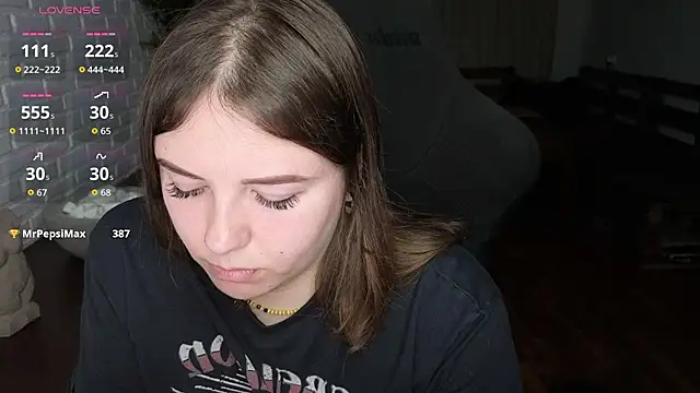 XNirvanaX webcam