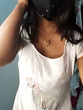 juhicpl143 live cam on StripChat