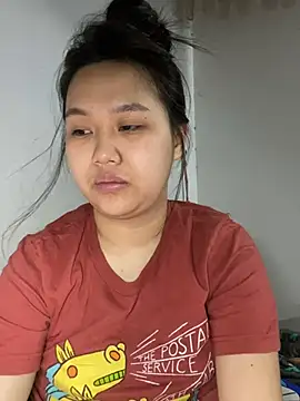 Almira6868 webcam
