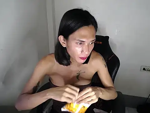 kate_69x webcam