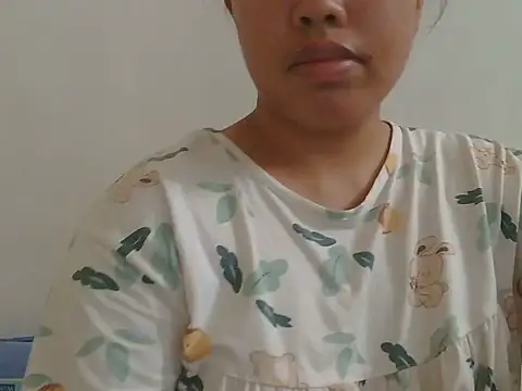 ChubbyButty live cam on StripChat