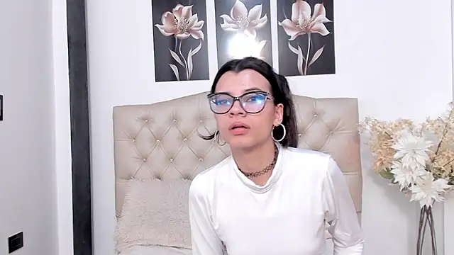 pinky_f00x webcam