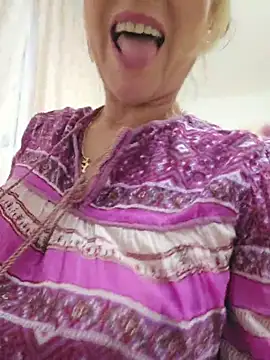elacoquette Live Web Cam Show