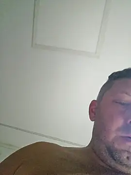 ktmtom247 live cam on StripChat
