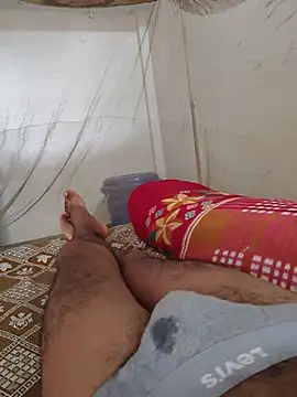 indian_cheesy-boss - INDIAN_CHEESY-BOSS's free webcam - UK Sex Cams