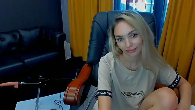 HaleySweet18 webcam
