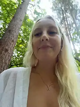 MerlinDave 📋 free nude cam