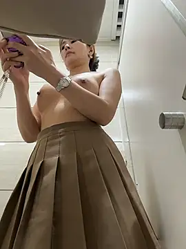 okgirl_23 Live Web Cam Show