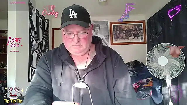KINKYBLUEYES69 webcam