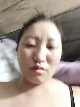 zhen-zo live cam on StripChat