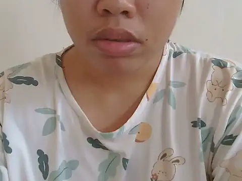ChubbyButty live cam on StripChat