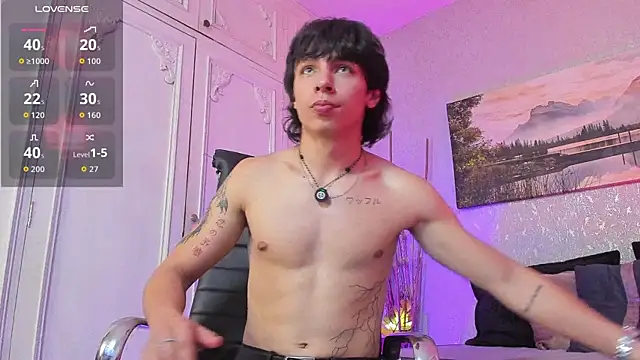 Tyler_durten live cam on StripChat