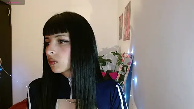 Kind_Scarlett webcam