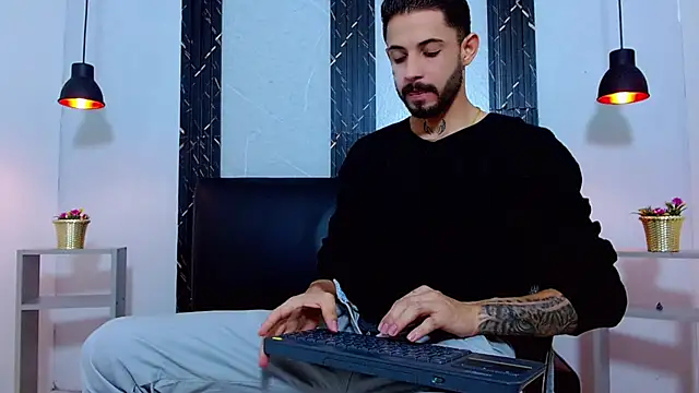 Erick_Wall webcam