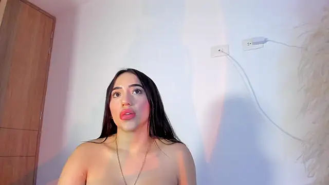 ashlyestone webcam