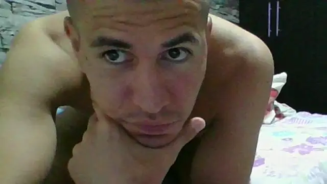 Sexylatin64 webcam