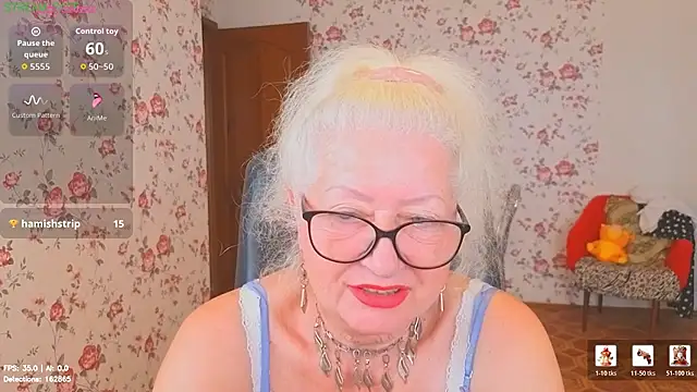 Maya_Mayflower webcam