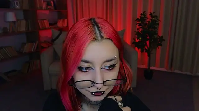 Mistress__Marcelline webcam